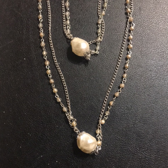 Vintage Coro Signed 28 inch Baroque Pearl necklace - Picture 7 of 7